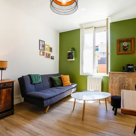Y Terracotta, T2, Centre-ville, Figuerolles Apartment *